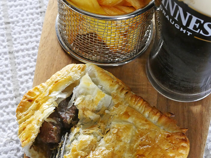 Slow Cooker & Beyond: Crafting the Best Beef and Guinness Pie